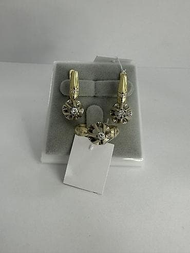 Үлпөт көйнөктөрү жана аксессуарлар: Комплект украшений: серьги и кольцо в цвете жёлтого золота с — 1