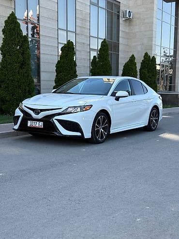 бу чехлы: Toyota Camry: 2020 г., 2.5 л, Автомат, Бензин, Седан — 1