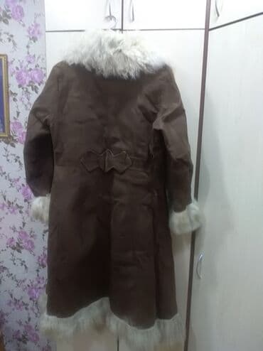 дубленка короткая: Продаю настоящую дубленку. 48 размер. Привезена из Афганистана в 1986 — 2