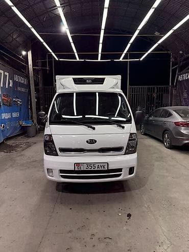 на кия: Kia BONGO: 2019 г., 2.5 л, Автомат, Дизель, Фургон — 2