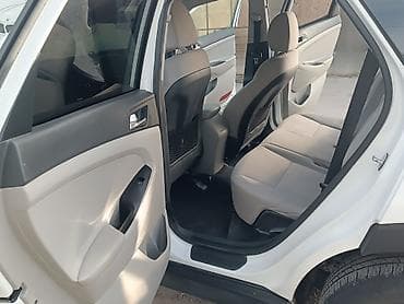 делаю справки: Hyundai Tucson: 2018 г., 2 л, Автомат, Бензин, Кроссовер — 7