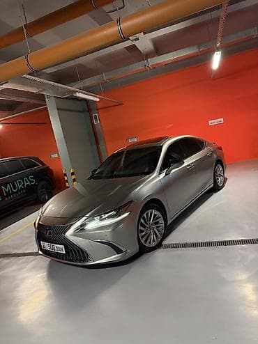 Lexus: Lexus ES: 2019 г., 2.5 л, Вариатор, Гибрид, Седан — 1