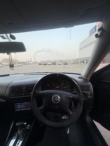 34 кузов: Volkswagen Golf: 2002 г., 2 л, Автомат, Бензин, Хэтчбэк — 8