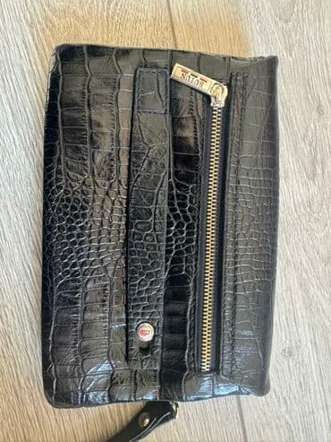 у настоящей женщины должна быть сумка: Клатч/барсетка из черной кожи под крокодила. - Формат: прямоугольный — 2