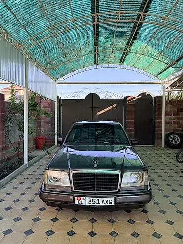 Mercedes-Benz E-Class: 1994 г., 2.2 л, Кол менен иштөөчү, Бензин, Седан — 3