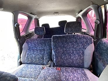 кузов бус: Toyota (правый руль), компактвэн/минивэн. Особенности и комплектация — 5