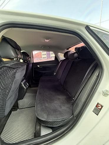 sanat: Hyundai Sonata: 2019 г., 2 л, Автомат, Газ, Седан — 10