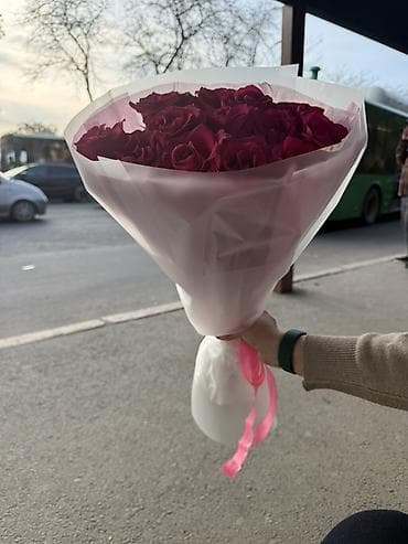 51 роза: Букет из бордовых роз - Состав: около 15 классических роз глубокого — 2