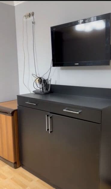 сдам квартиру на долгий срок рядом ул. ахунбаева: 2 комнаты, Собственник, Без подселения, С мебелью полностью — 3