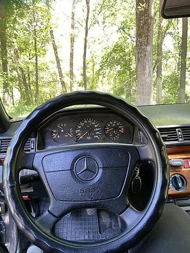 обмен на дачу: Mercedes-Benz W124: 1994 г., 2.2 л, Механика, Бензин, Седан — 9