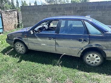 Продажа авто: Volkswagen Passat: 1991 г., 1.8 л, Механика, Бензин, Седан — 3