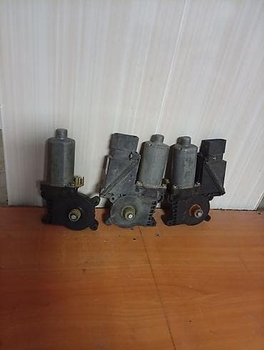 kia 2024: Электрический моторчик Mercedes-Benz Оригинал — 1