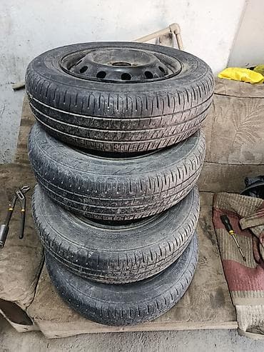 Дөңгөлөктөр монтажда 185 / 70 / R 14, Жай, Колдонулган, Комплект, Жеңил унаалар, Темир, тешиктери - 4