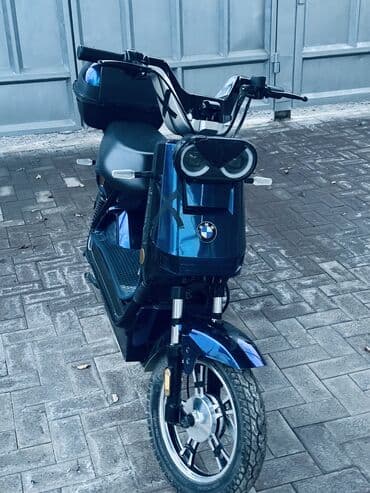 скутера н макси: Электроскутер TANK BMW Цвет Хамелеон Синий-фиолетовый😍 Запас хода — 1