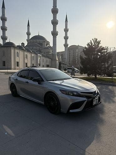 tayota progres: Toyota Camry: 2021 г., 2.5 л, Автомат, Гибрид, Седан — 2