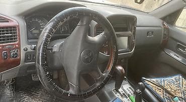 124 дворник: Mitsubishi Pajero: 2003 г., 3.5 л, Автомат, Дизель, Внедорожник — 4