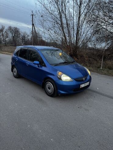 моющий пылесос для химчистки салона автомобиля бу: Honda Fit: 2003 г., 1.3 л, Автомат, Бензиновая, Хэтчбэк — 2