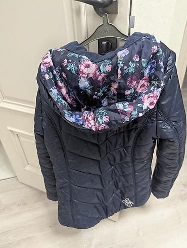 S - xs. Куртки 5 шт. xs- 500 cом и S-M - 2500 cом. Самовывоз у тц