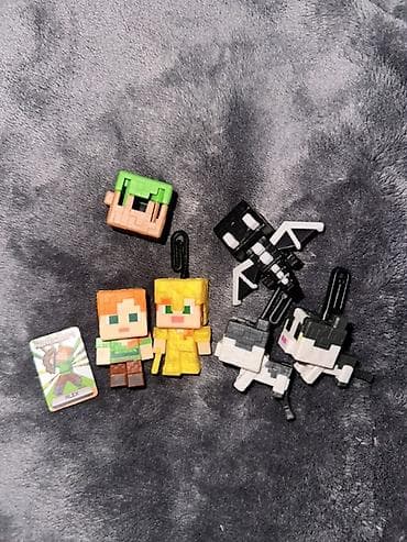 Kinder Minecraft, продаю либо обменяю на голубого крипера(с