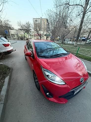 Toyota Aqua: 2019 г., 1.5 л, Вариатор, Гибрид, Хетчбек — 1