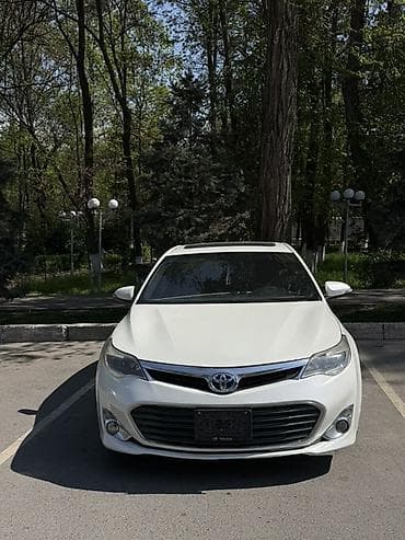 Toyota Avalon: 2014 г., 2.5 л, Вариатор, Гибрид, Седан