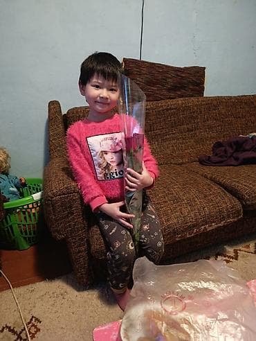 цветы розы букет: Одна роза в индивидуальной упаковке. - Цветок: роза с длинным прямым — 1