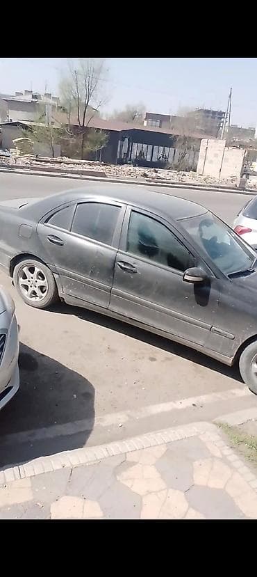 sprinter 2003: Mercedes-Benz C-Class: 2002 г., 2.2 л, Механика, Дизель, Седан — 10