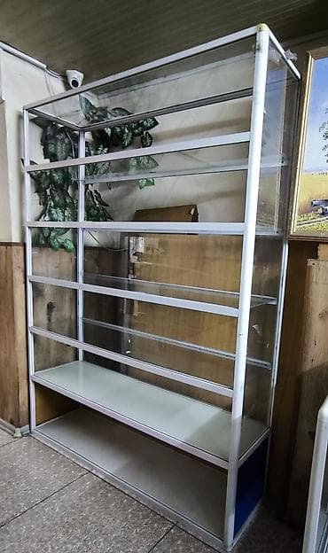 Полки, стеллажи: Витринные шкафы из стекла: прилавки : Размер 900х900х600мм — 3