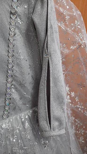 Платья: Детское платье, цвет - Серебристый, Новый — 3