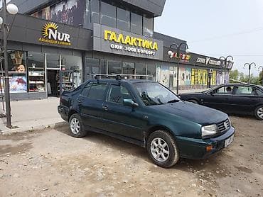 volkswagen vento автомат: Volkswagen Vento: 1996 г., 1.8 л, Механика, Бензин, Седан — 3
