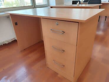 сдаю кондитерский цех: Комплект офисной мебели, Б/у, ДСП, цвет - Коричневый — 4