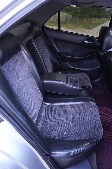 фит рул: Honda Accord: 1999 г., Седан — 3