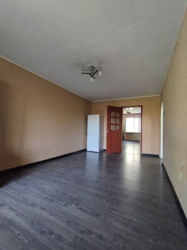 жибек жолу тоголок молдо квартира: 2 бөлмө, Менчик ээси, Чогуу жашоосу жок, Жарым -жартылай эмереги бар — 2