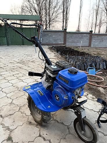мото култуватор: Мотокультиватор бензиновый (моторный культиватор) Описание: - — 1