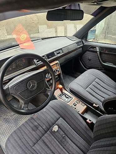 авто мурабаха: Mercedes-Benz W124: 1993 г., 2.3 л, Автомат, Бензин, Седан — 5