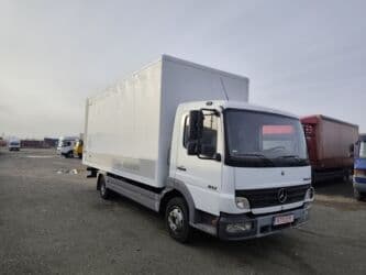 продаю в связи с переездом: Жүк ташуучу унаа, Mercedes-Benz, Стандарт, 7 т, Колдонулган — 7