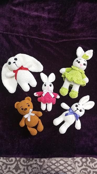 машинка для шкурка: Вязаные игрушки амигуруми ручной работы - Персонажи: зайчики в — 1