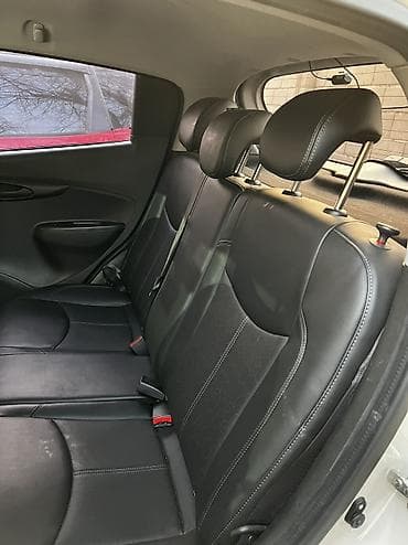 matiz spark: Chevrolet Spark: 2017 г., 1 л, Автомат, Бензин, Хэтчбэк — 8