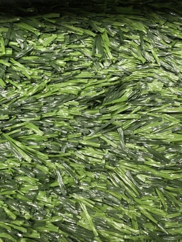 искусственный газон для футбола: Искусственный газон для тренировочных футбольных полей высотой ворса — 6