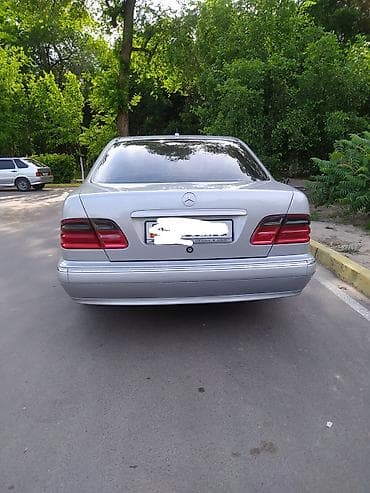 Продажа авто: Mercedes-Benz E-Class: 2000 г., 2.8 л, Автомат, Бензин, Седан — 3