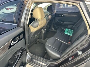 япошки авто: Kia K7: 2019 г., Седан — 9
