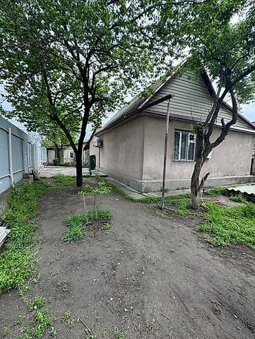 дом из оша: Продается дом🏠 📍Район западного автовокзала По ул. Жумабека Площадь — 1