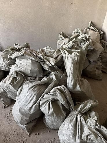 вывоз строительного мусора бесплатно: Отдам строительный мусор чисто кирпичи- 160 мешков. Район Рабочий — 2