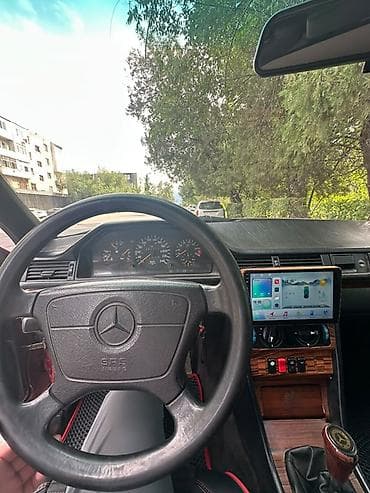 w210 e55 amg: Mercedes-Benz W124: 1994 г., 2 л, Механика, Бензин, Седан — 5