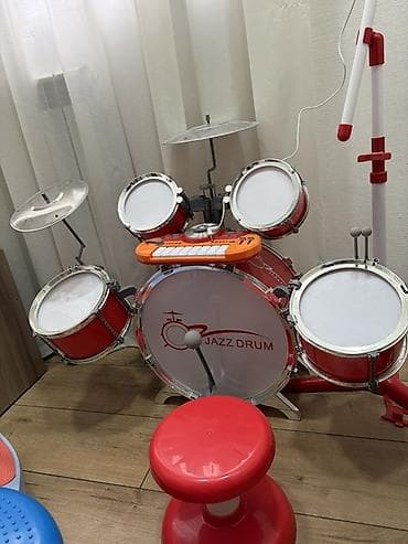 mag: Детская ударная установка Jazz Drum с микрофоном и клавишами Б/у в — 1