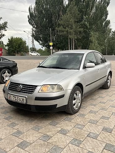 mazda cronos: Volkswagen Passat: 2002 г. — 2