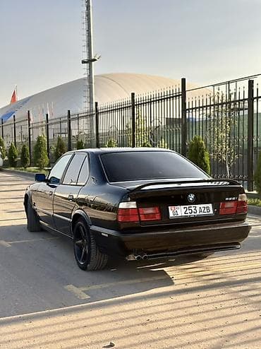 обмен на е 34: BMW 525: 1991 г., 2.5 л, Механика, Бензин, Седан — 4