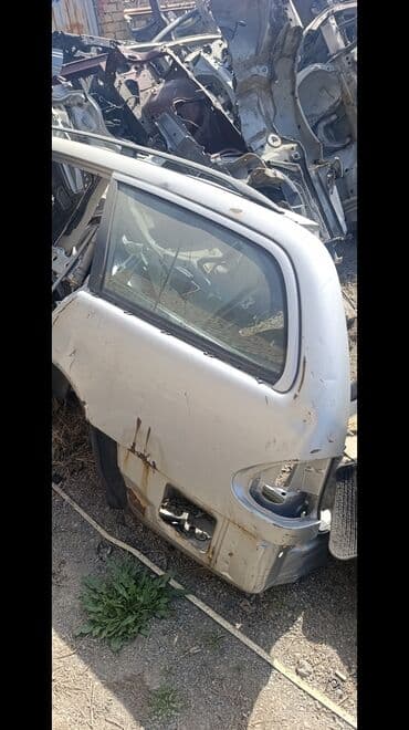 каропка на хово: Крыло Переднее левое Mercedes-Benz, 2000 г., Б/у, Оригинал — 1