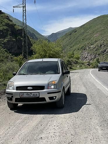 не находу авто: Ford Fusion: 2003 г., 1.4 л, Робот, Бензин, Хэтчбэк — 1