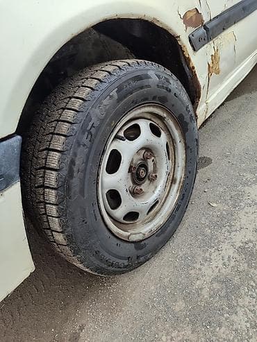 волга новый: Volkswagen Golf: 1993 г., 1.6 л, Ручные, Газ — 8